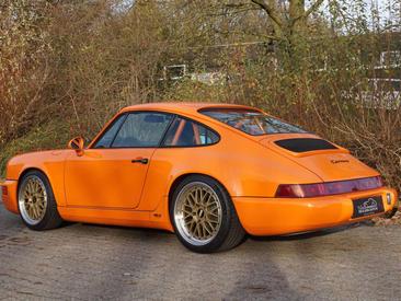 Porsche 964 Carrera 2 — photo 6