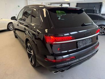 Audi SQ7 4.0 TDI — photo 6
