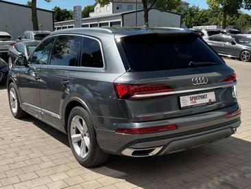 Audi Q7 S Line 45 TDI — photo 2