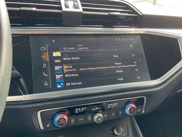 Audi Q3 S Line 40 TDI — photo 30