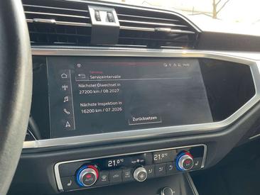 Audi Q3 S Line 40 TDI — photo 32
