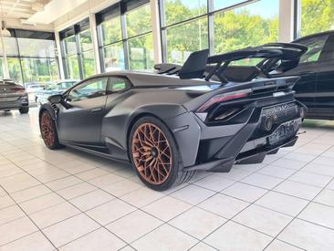 Lamborghini Huracán STO — photo 7
