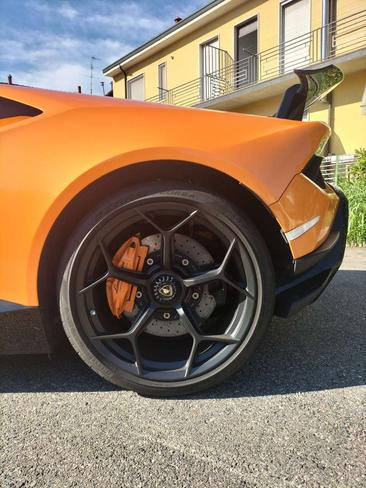 Lamborghini Huracán Performante — photo 8