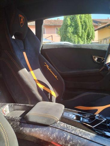 Lamborghini Huracán Performante — photo 11