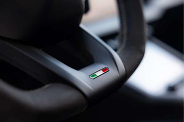Lamborghini Urus — photo 22