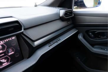 Lamborghini Urus — photo 29