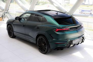 Lamborghini Urus — photo 35
