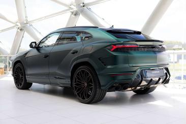 Lamborghini Urus — photo 36