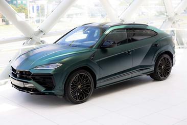 Lamborghini Urus — photo 38