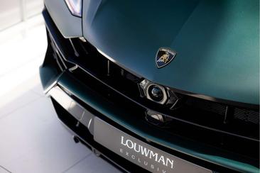 Lamborghini Urus — photo 42