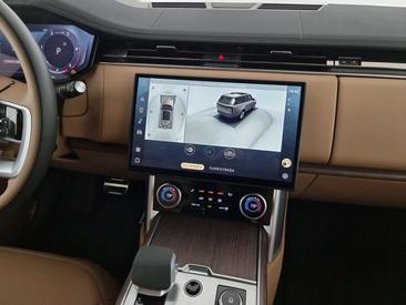 Land Rover Range Rover D250 — photo 15