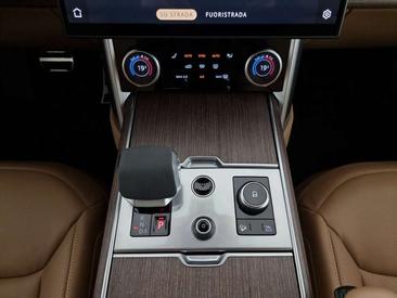 Land Rover Range Rover D250 — photo 16