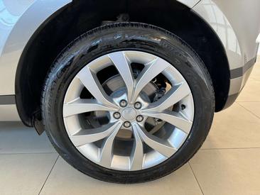 Land Rover Range Rover Evoque 1.5 I3 300 PHEV SE AWD Auto SE — photo 9