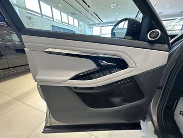Land Rover Range Rover Evoque 1.5 I3 300 PHEV SE AWD Auto SE — photo 15
