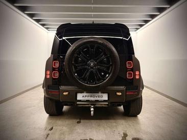 Land Rover Defender 110 Gris P635 OCTA AWD Auto. 25.5MY — photo 5