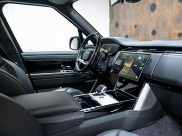 Land Rover Range Rover Autobiography 3.0 P550e PHEV — photo 16