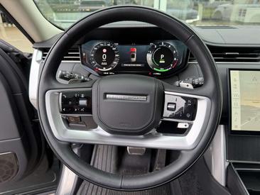 Land Rover Range Rover Autobiography P550e — photo 10