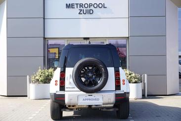 Land Rover Defender 90 S 3.0 D200 — photo 7