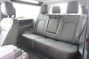 Land Rover Defender 90 D200 S — photo 5