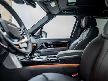 Land Rover Range Rover Autobiography 3.0 P550e PHEV — photo 23