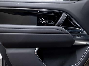 Land Rover Range Rover Autobiography 3.0 P550e PHEV — photo 24