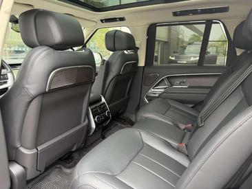 Land Rover Range Rover Autobiography P550e — photo 24