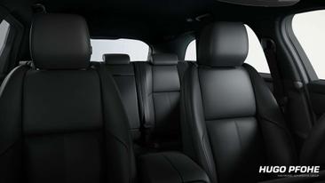 Land Rover Range Rover Velar S 2.0 D200 AWD — photo 6