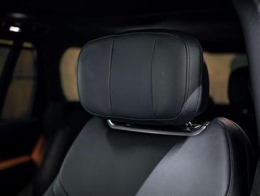 Land Rover Range Rover Autobiography 3.0 P550e PHEV — photo 37