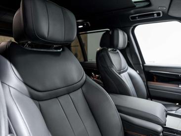 Land Rover Range Rover Autobiography 3.0 P550e PHEV — photo 40