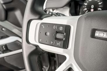 Land Rover Defender 90 SE 3.0 Diesel D250 — photo 15