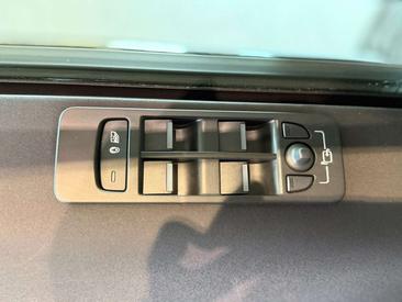 Land Rover Discovery Sport Basis AWD*360°*AHK*CarPlay* Noir — photo 10