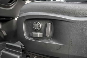 Land Rover Defender 90 SE 3.0 Diesel D250 — photo 19