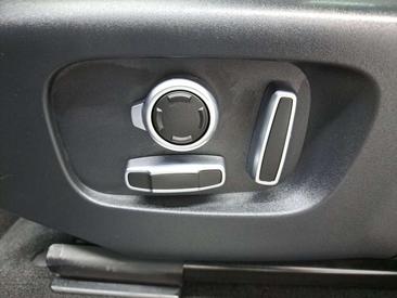 Land Rover Range Rover Evoque D200 R-Dynamic HSE RFK NAVI LED SHZ — photo 10