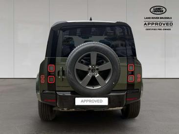 Land Rover Defender 110 D250 S AWD Auto 26MY Vert — photo 8