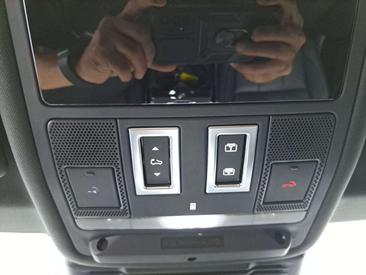 Land Rover Range Rover Evoque D200 R-Dynamic HSE RFK NAVI LED SHZ — photo 19