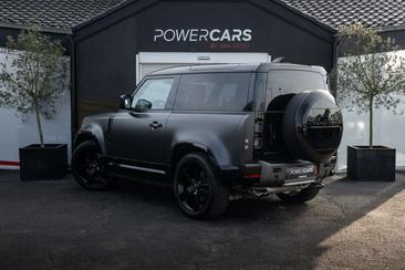 Land Rover Defender 110 V8 Carpathian Edition — photo 7