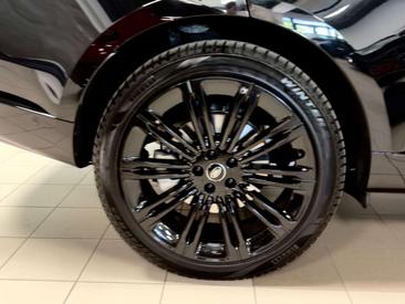 Land Rover Range Rover HSE D350 — photo 10