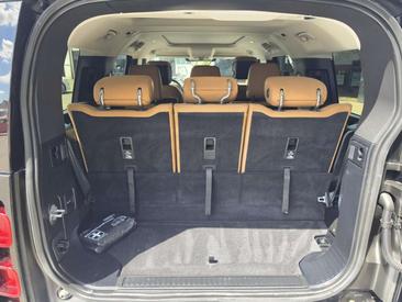 Land Rover Defender 130 First Edition 3,0 AT — photo 5