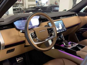 Land Rover Range Rover HSE D350 — photo 16