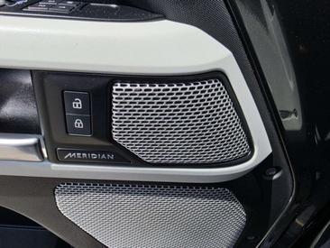 Land Rover Defender 130 First Edition 3,0 AT — photo 11