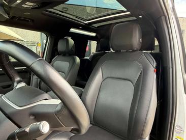 Land Rover Defender 90 X-Dynamic SE Awd 3.0d I6 Mhev 200cv — photo 10