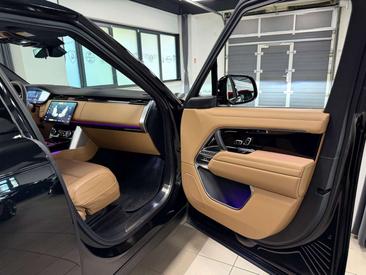 Land Rover Range Rover HSE D350 — photo 39
