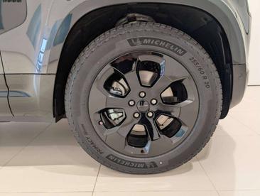 Land Rover Defender 90 X-dynamic Se Awd 3.0d I6 Mhev 200cv Auto — photo 6