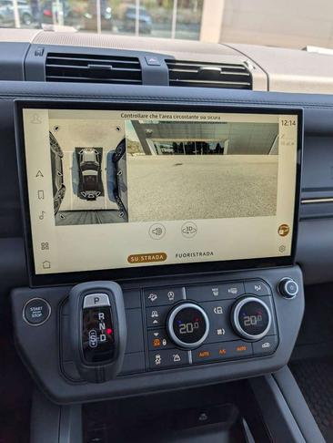 Land Rover Defender 90 X-dynamic Se Awd 3.0d I6 Mhev 200cv Auto — photo 14