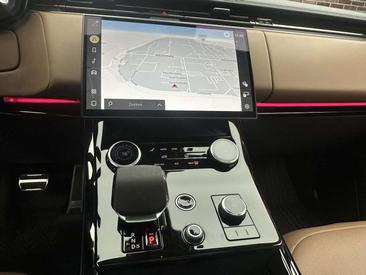 Land Rover Range Rover Sport Autobiography 3.0 P510e — photo 15