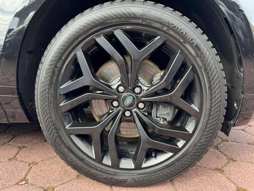 Land Rover Range Rover Evoque P300e R-Dynamic SE ACC MATRIX — photo 34