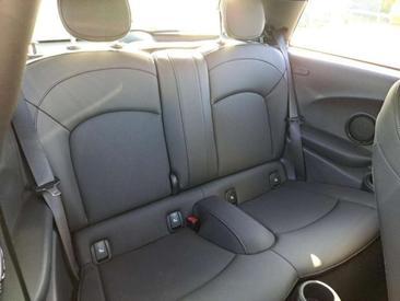 Mini Electric Cooper SE — photo 5