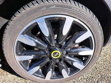 Mini Electric Cooper SE — photo 9