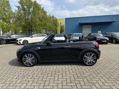 Mini Cabrio COOPER