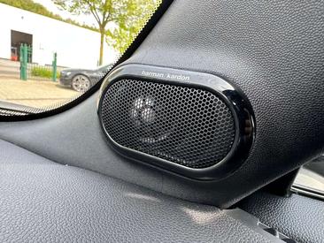 Mini Cabrio COOPER — photo 22